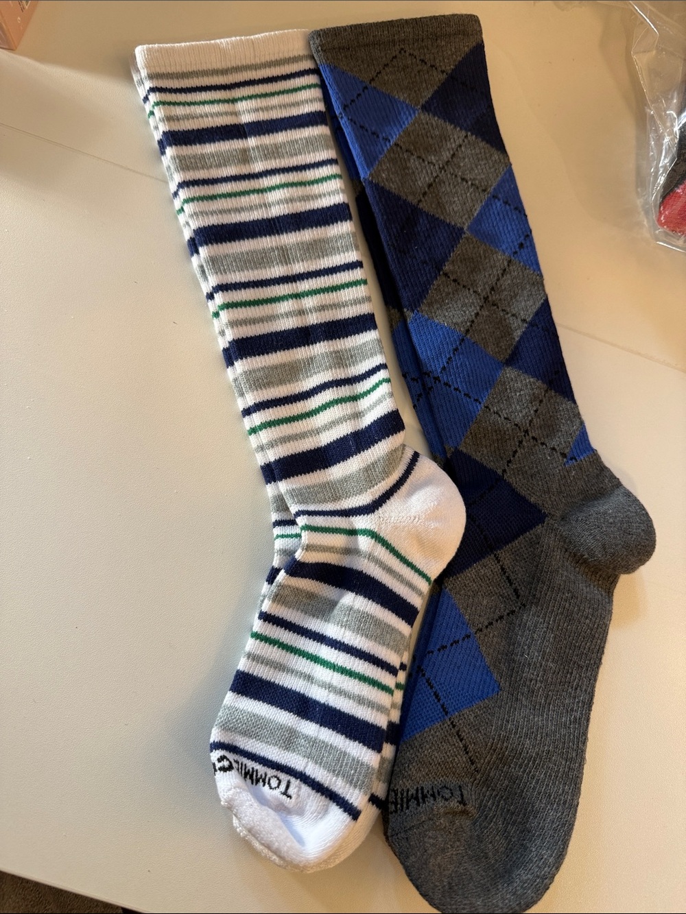 Unisex compression Dress Sock 2-Pack — white/gray Striped, Gray/blue Argyle,